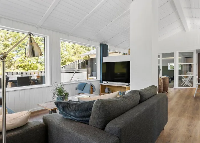 Сasa de vacaciones In With Sauna *